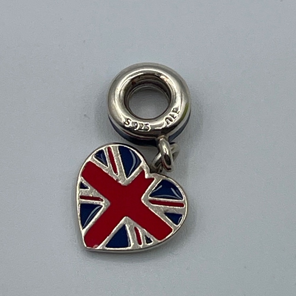 Pandora Great Britain Union Jack Flag Heart Dangle Charm 791082ENMX Silver 925